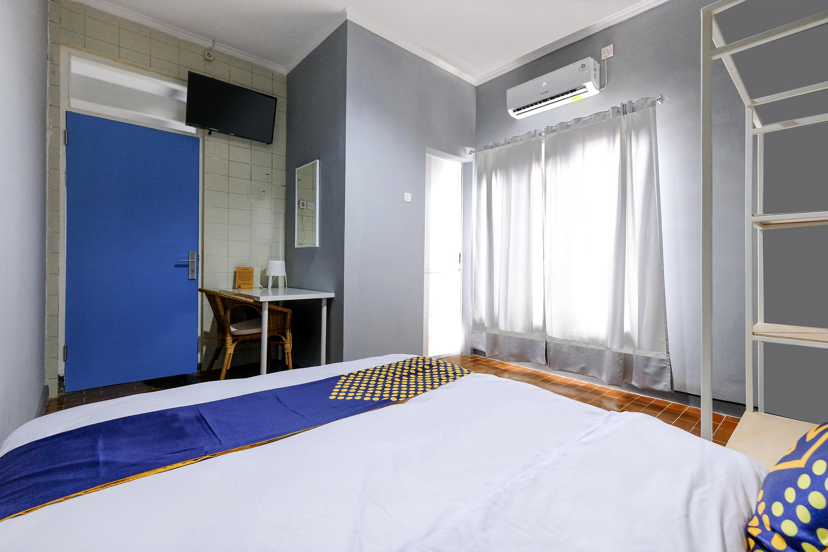 Spot On 2281 Omajo Otel Semarang Dış mekan fotoğraf